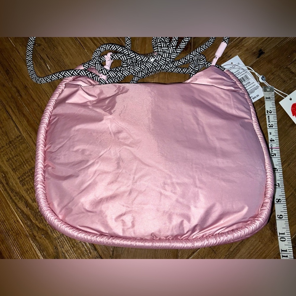 Wildfox crossbody puffer bag - Rose Clair in light pink - nwt - Picture 3 of 7